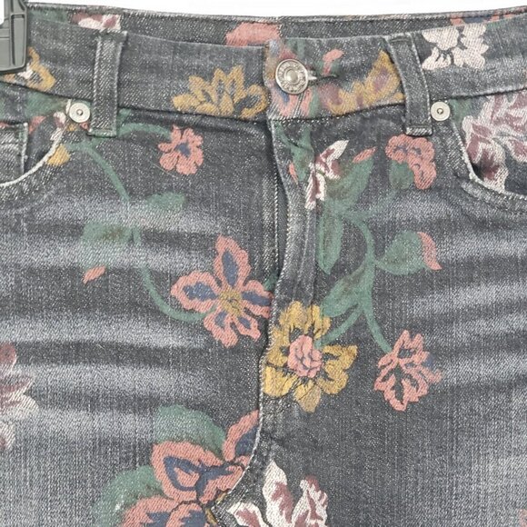 7 for all Mankind Floral Black Denim Mini Skirt Raw Hem Dark Romantic Grunge 27" - Picture 4 of 4